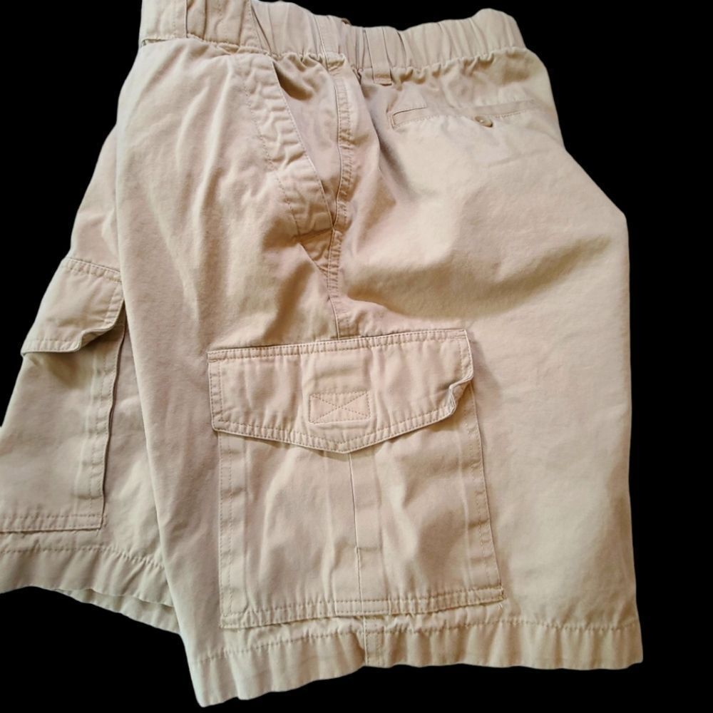 KIRKLAND SIGNATURE Shorts Khaki Cargo Men's Sz L‎